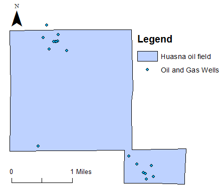 Map of oil and gas wells clustered in the northern and southern ends of an oil field