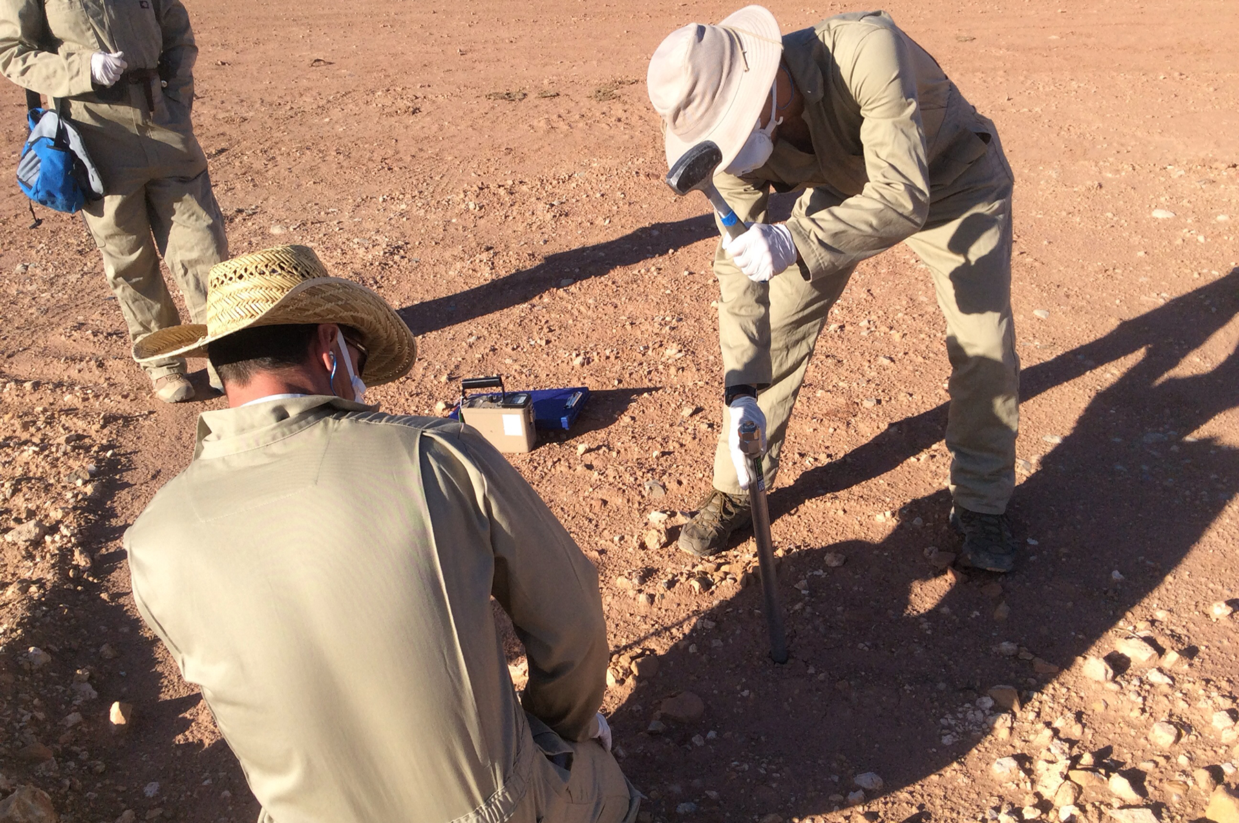  Driving soil corer 1 